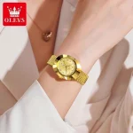 ساعت مچی زنانه رنگ طلایی برند Olevs اورجینال 7017 - تصویر 3